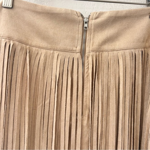 VOCAL Tiered Fringe Faux Suede Knee Length Skirt Size L Tan Western Boho NWT - Picture 6 of 13